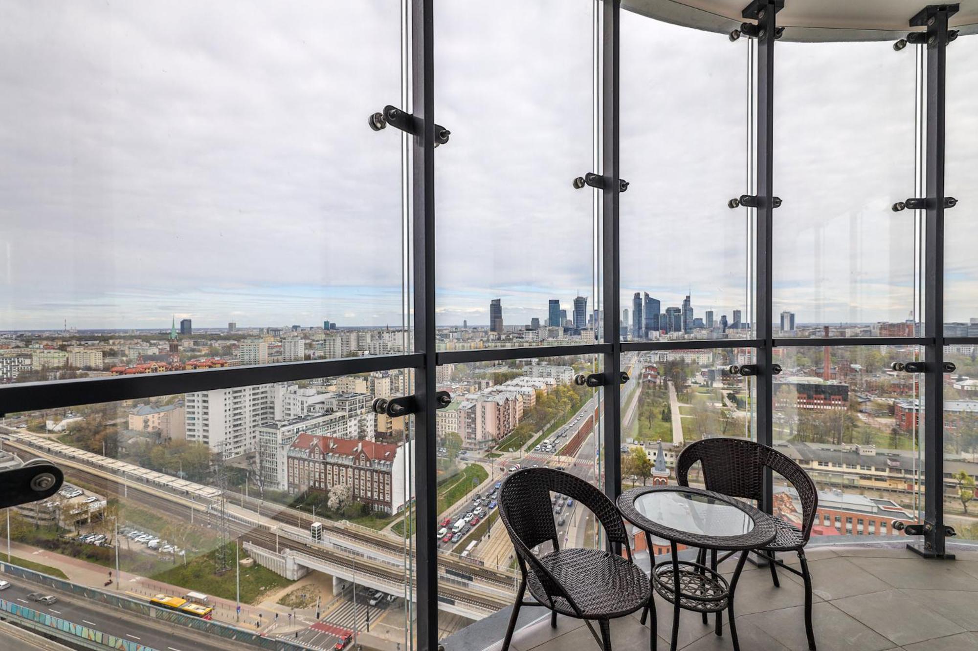 Kasprzaka 29 Panorama Tower 20 Pietro 85m2 By Perfect 2015