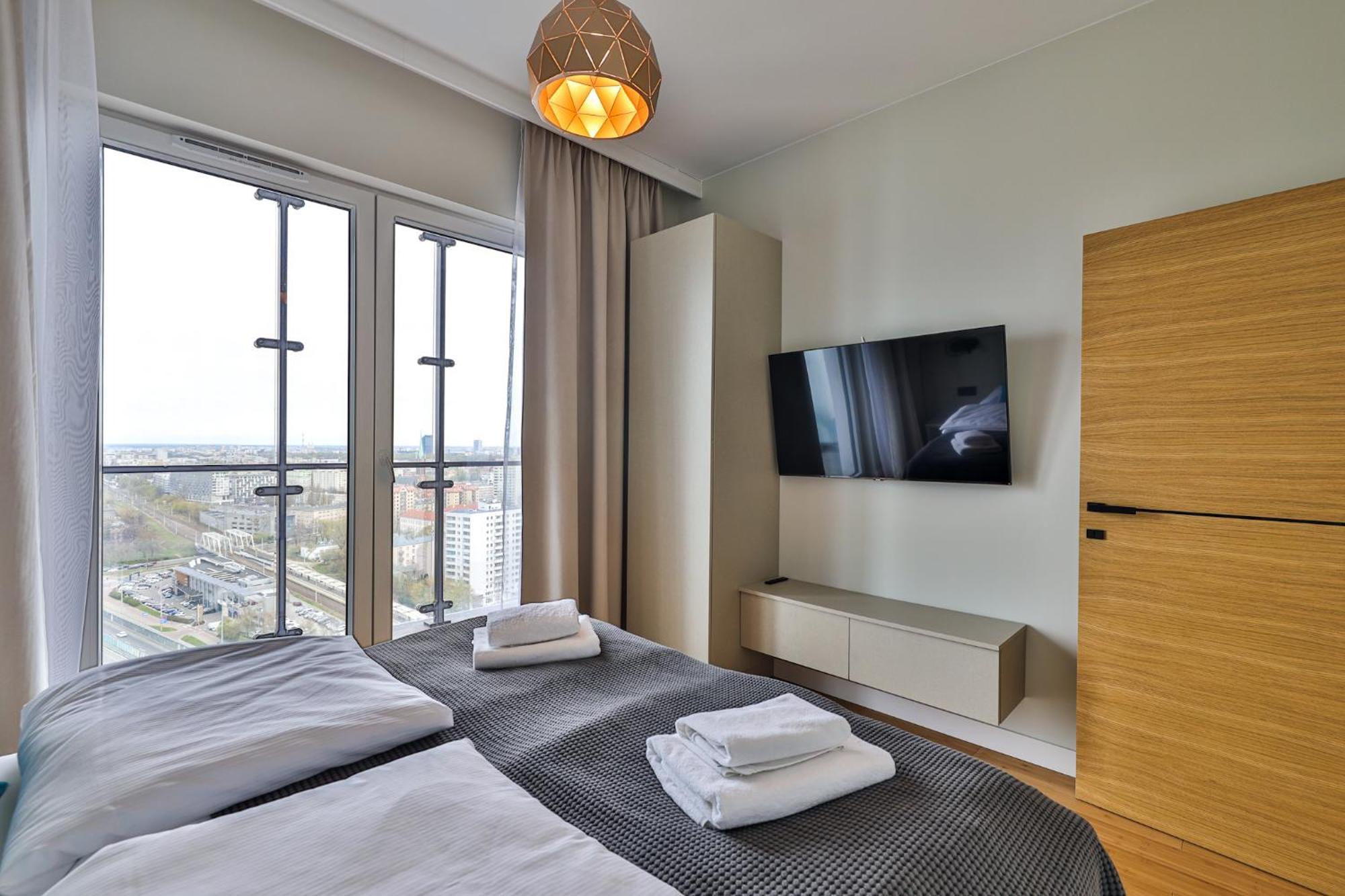 Kasprzaka 29 Panorama Tower 20 Pietro 85m2 By Perfect 2015