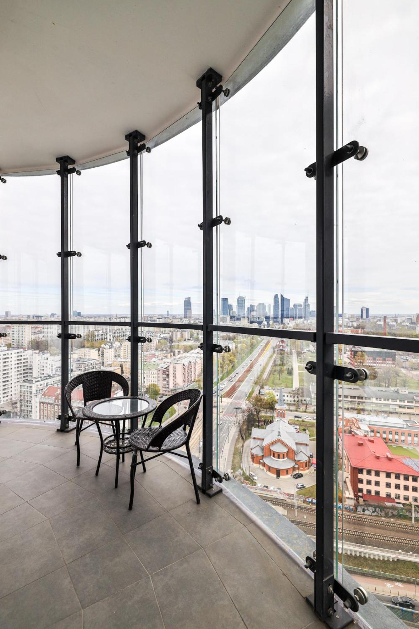 Apartament Kasprzaka 29 Panorama Tower 20 Pietro 85m2 By Perfect 2015 Warszawa